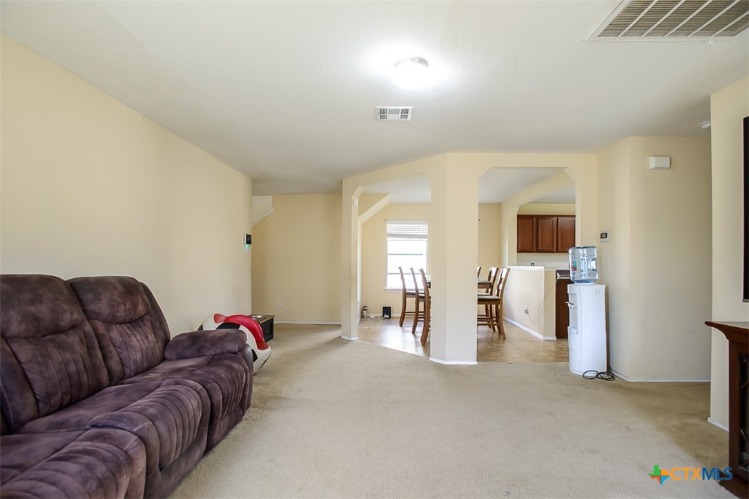 609 Draco Drive Property Photo 6