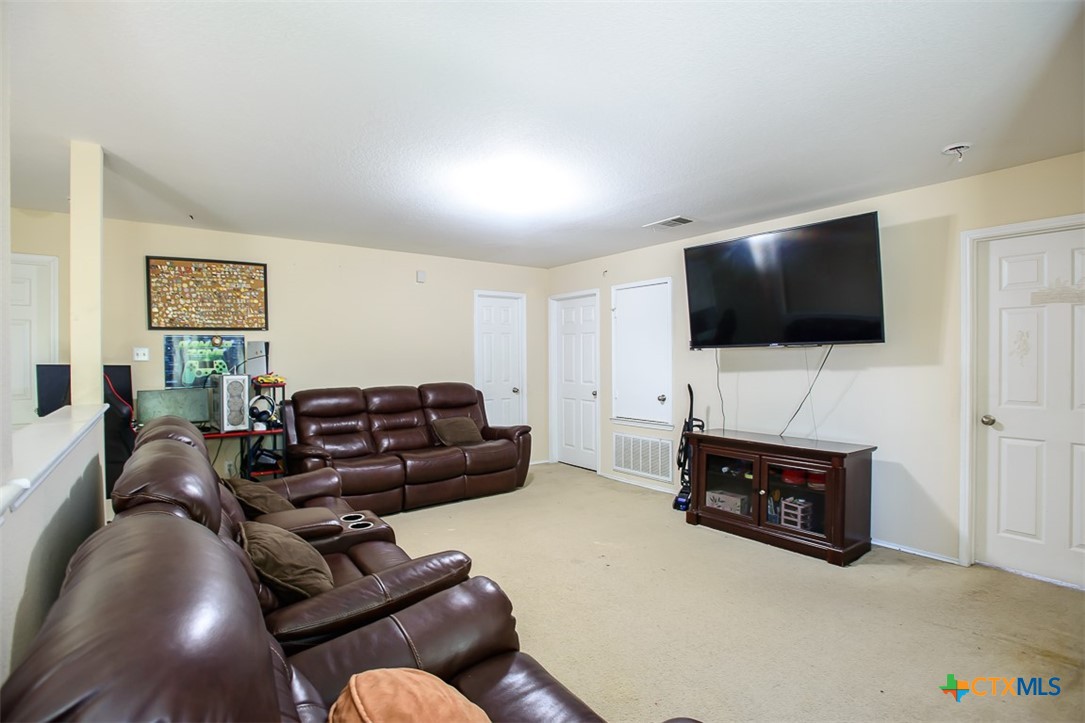 609 Draco Drive Property Photo 22