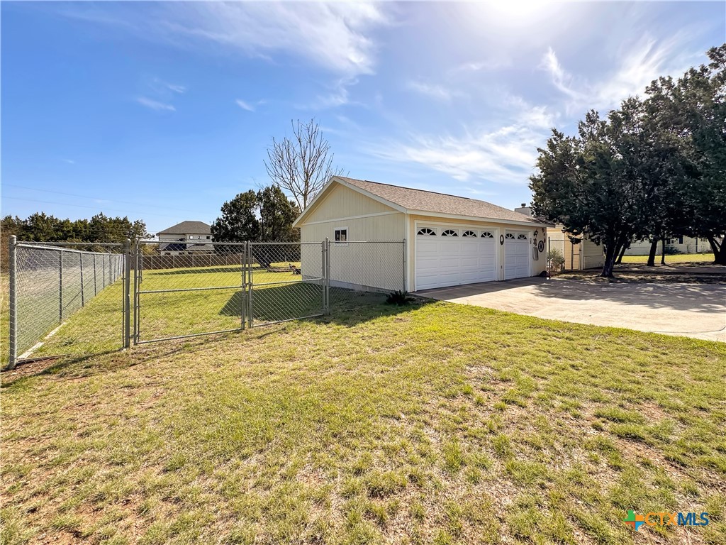 1510 Green Hill Drive Property Photo 7