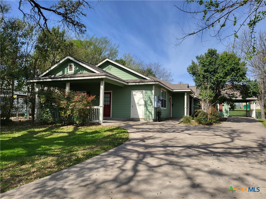 820 N Beal Street Property Photo 1