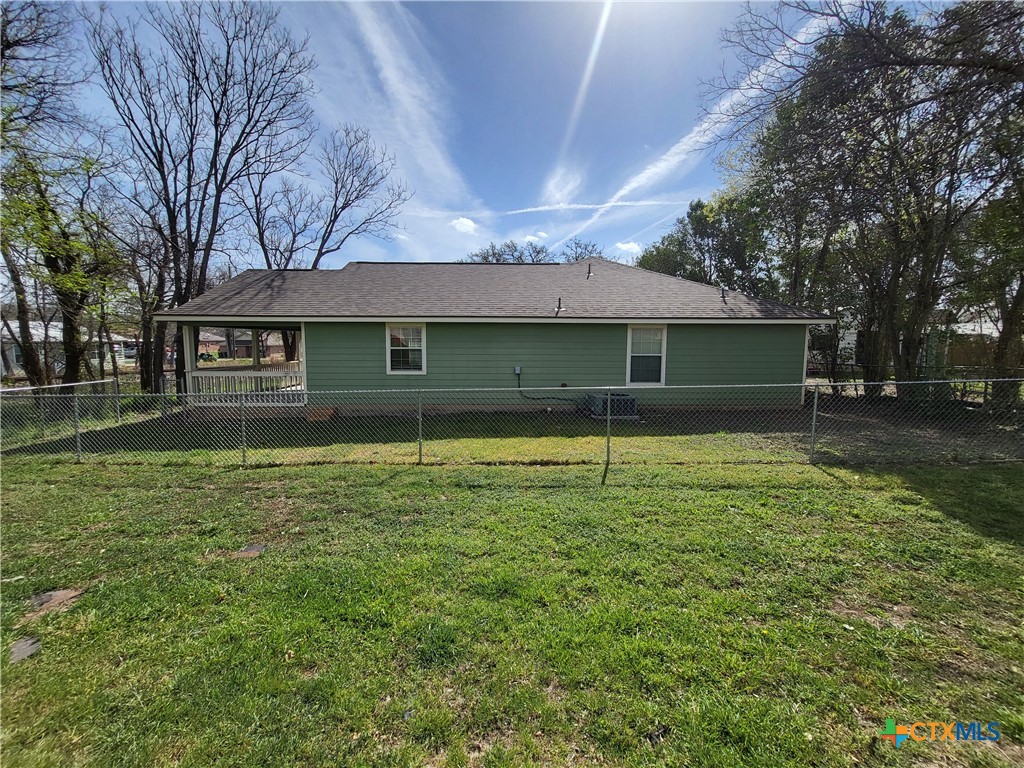 820 N Beal Street Property Photo 5