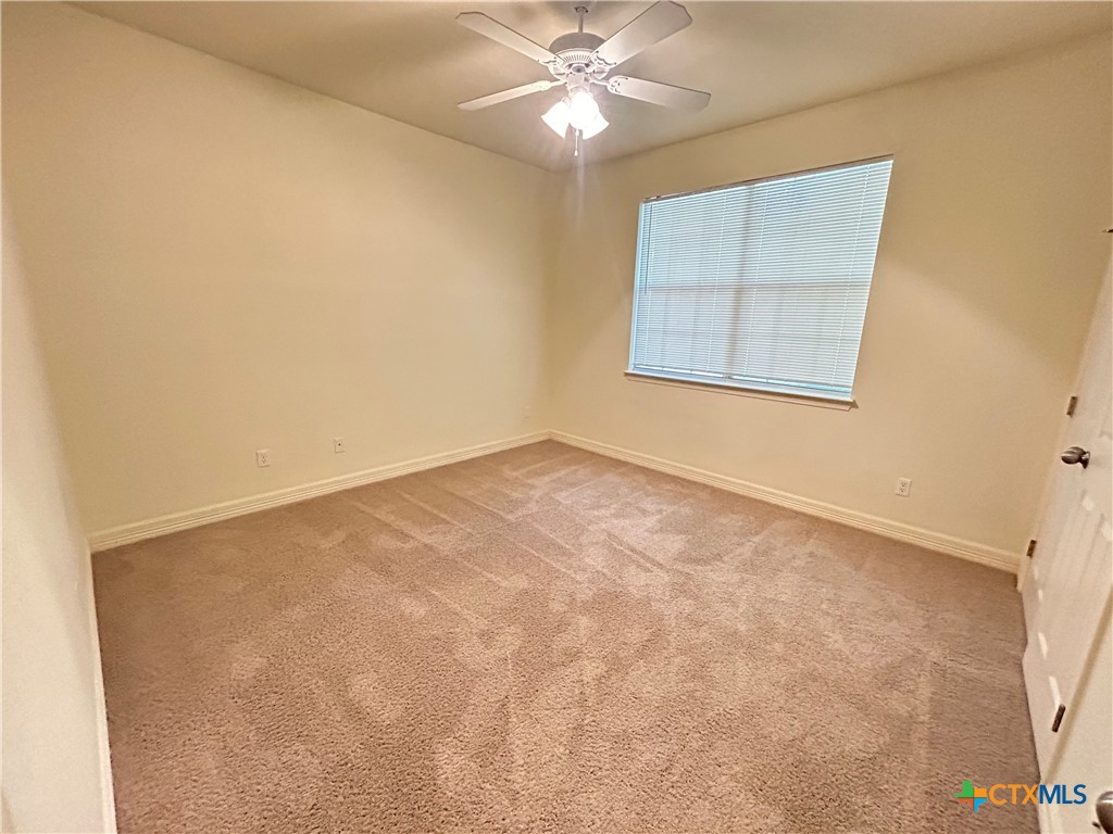 820 N Beal Street Property Photo 20