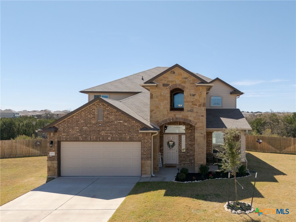 Hettie Halestead Elementary Real Estate Listings Main Image