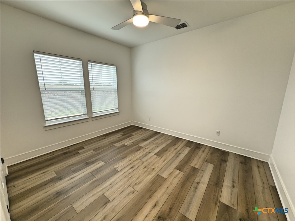 424 Stagecoach Trail Property Photo 21