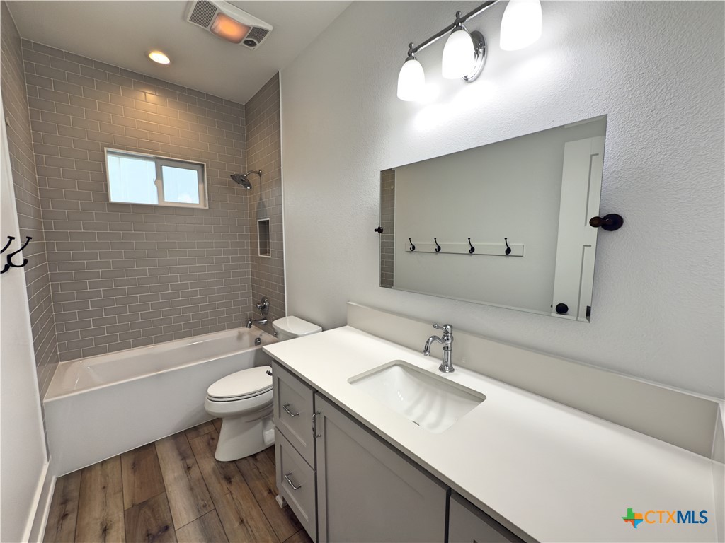 424 Stagecoach Trail Property Photo 24