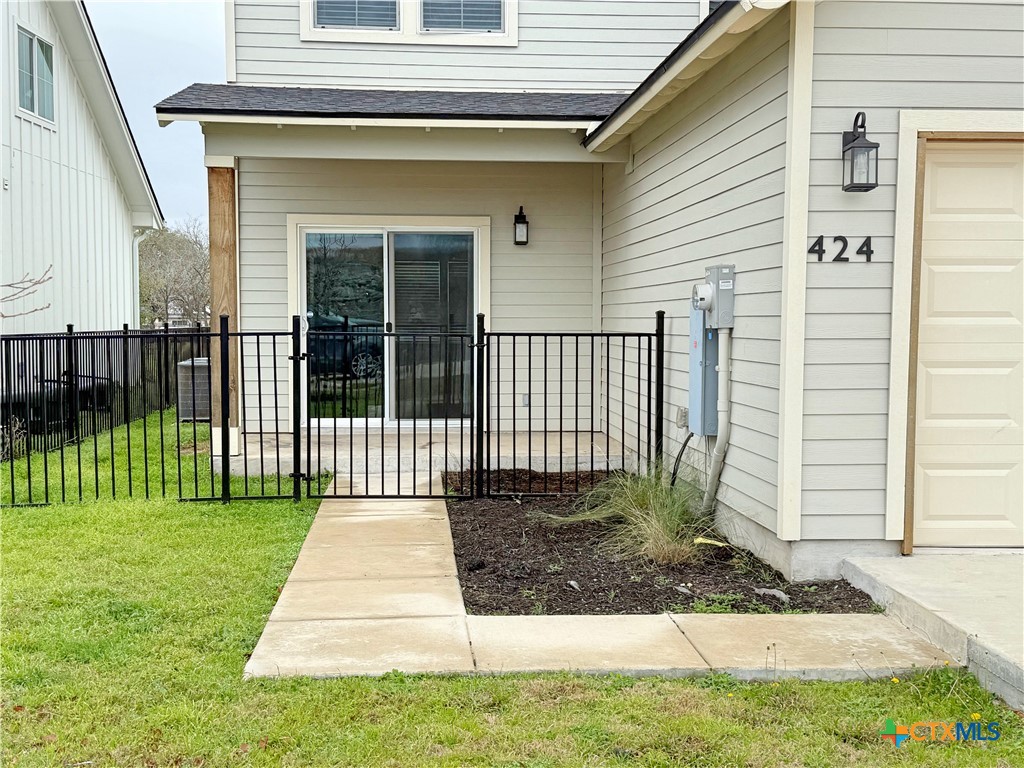 424 Stagecoach Trail Property Photo 35