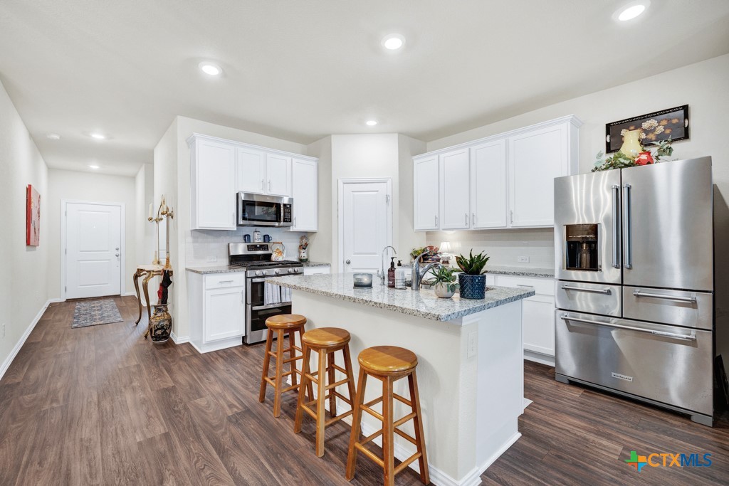 1444 Harwell Loop Property Photo 1