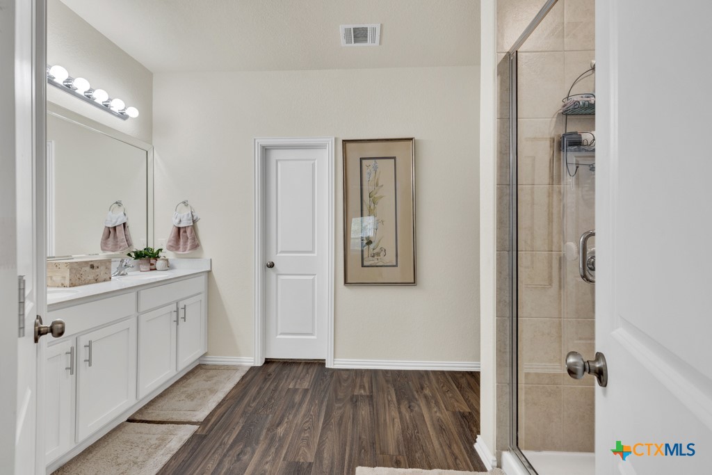 1444 Harwell Loop Property Photo 19