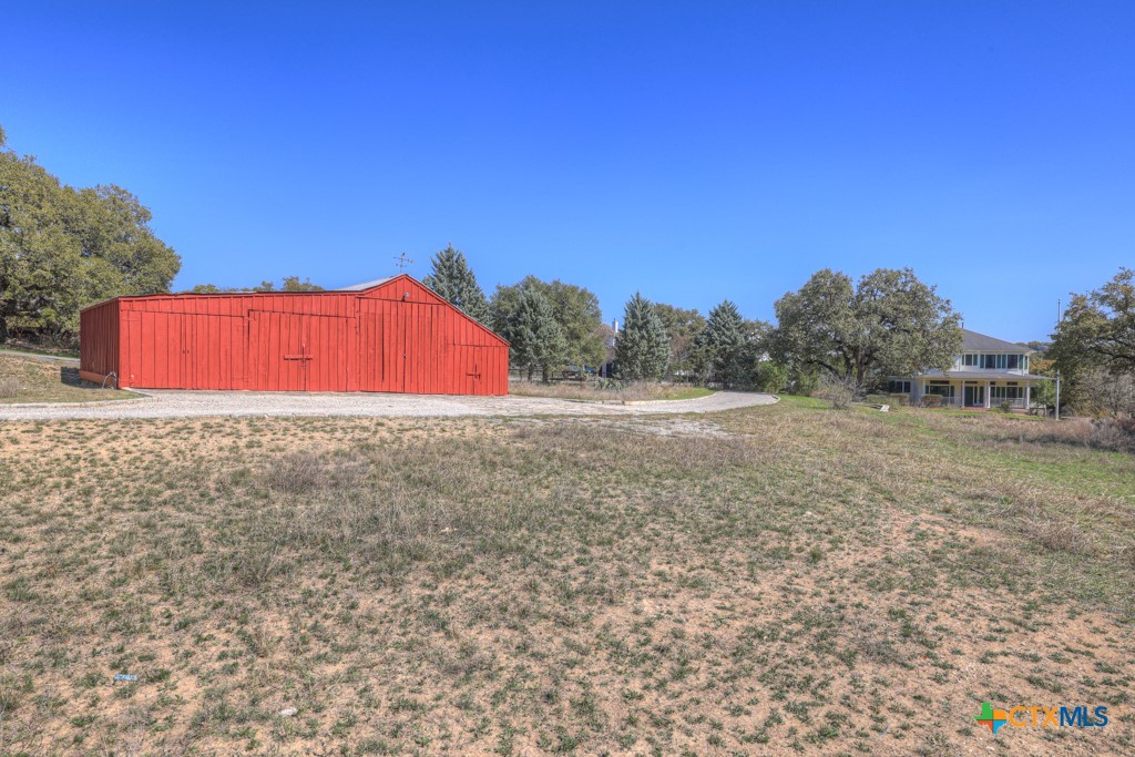 120 Oak Hideaway Drive Property Photo 4