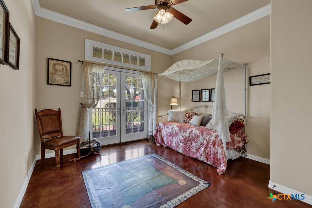 120 Oak Hideaway Drive Property Photo 13