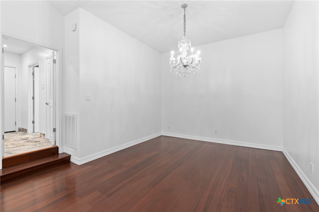 1328 Patio Drive Property Photo 9