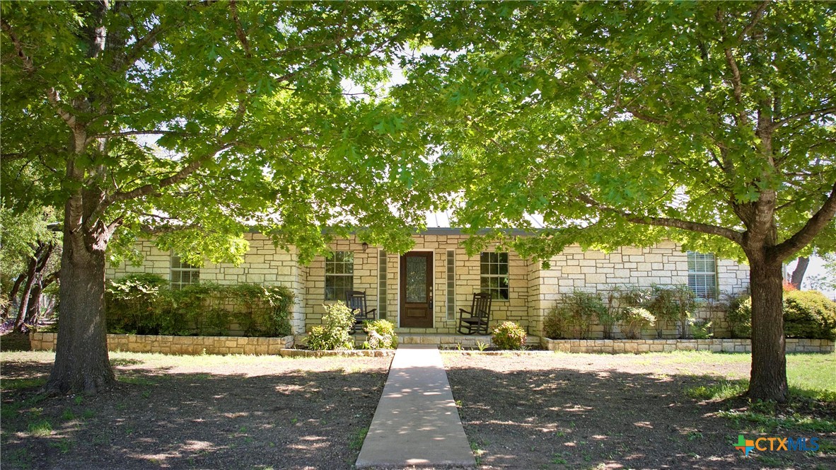 2608 County Road 322 Property Photo 1