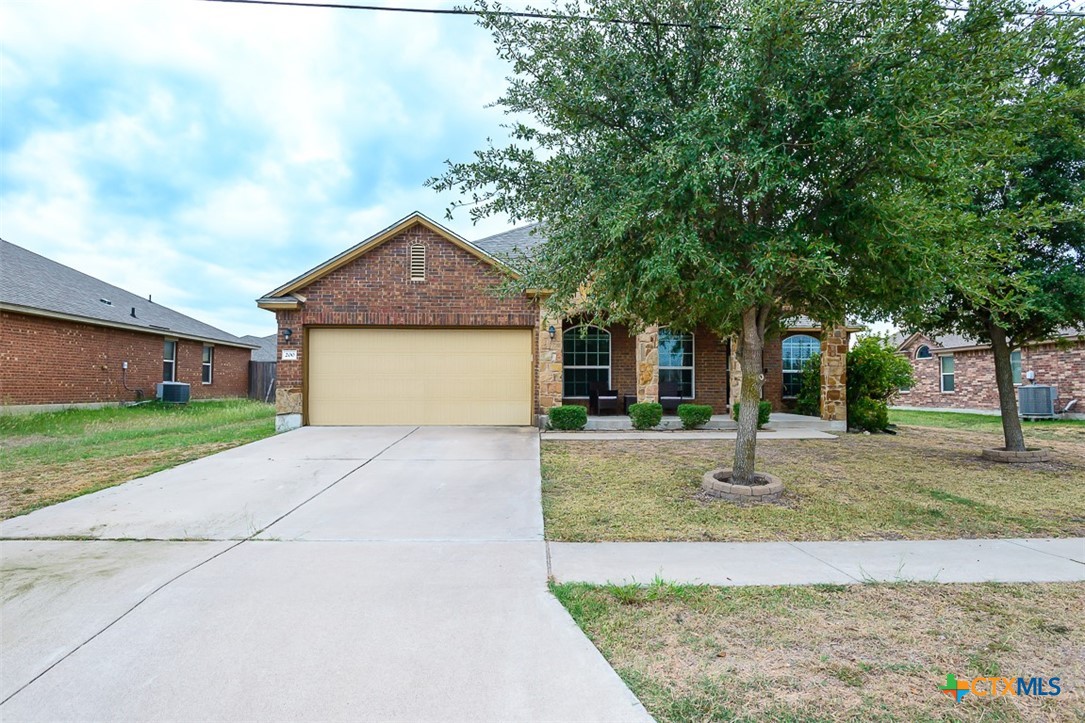 200 Splawn Ranch Road Property Photo 3