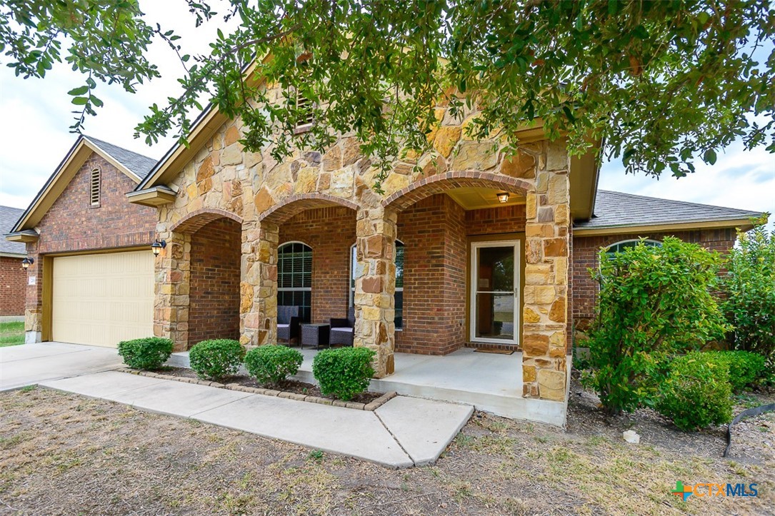 200 Splawn Ranch Road Property Photo 4