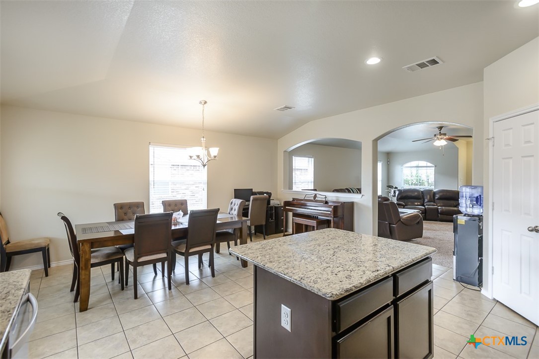 200 Splawn Ranch Road Property Photo 15