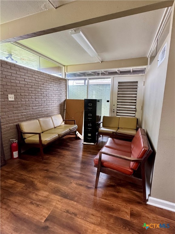 611 N Esplanade Street Property Photo 6