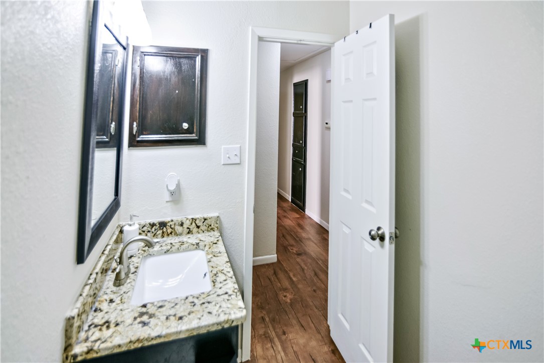 212 Planters Drive Property Photo 21