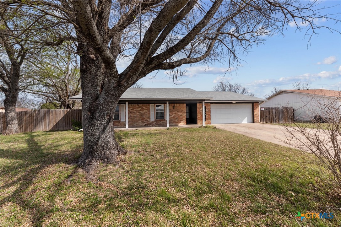 4501 Mountain View Drive Property Photo 2