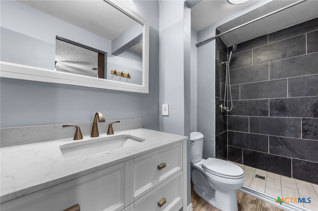 4501 Mountain View Drive Property Photo 16