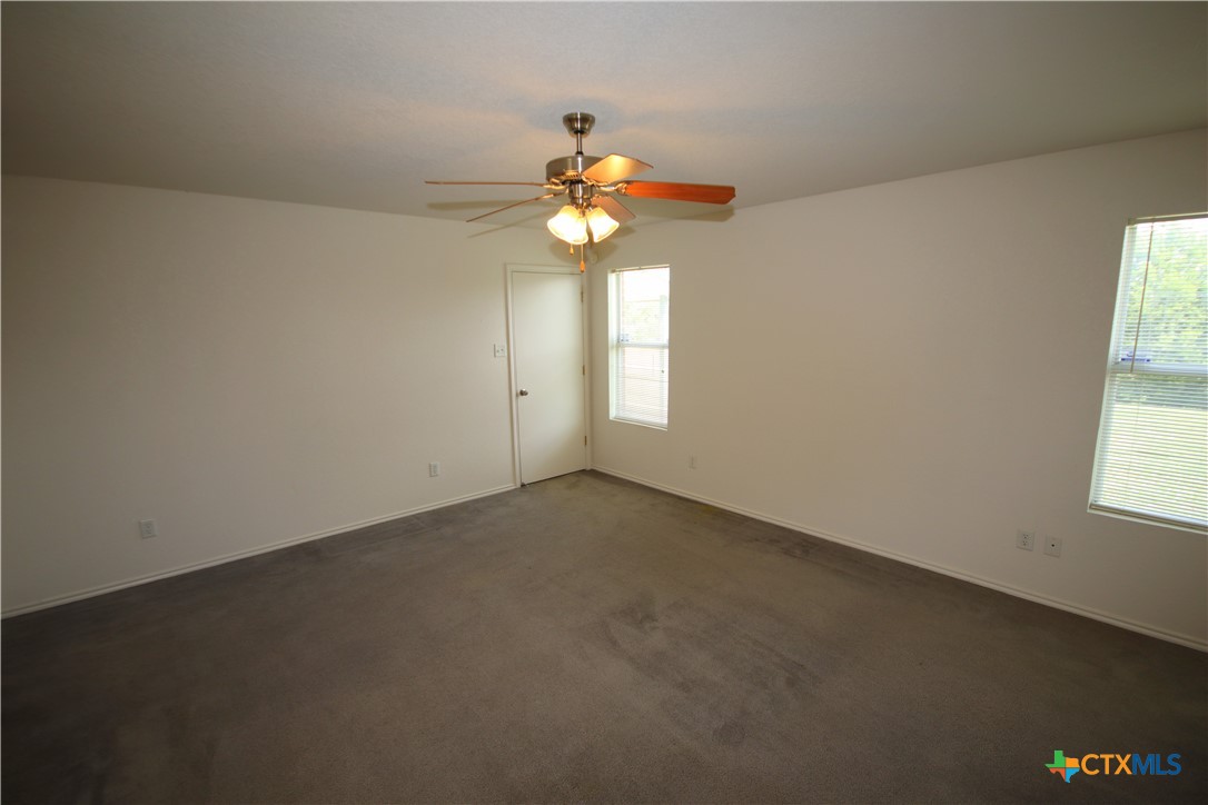 3102 Viewcrest Drive Property Photo 12