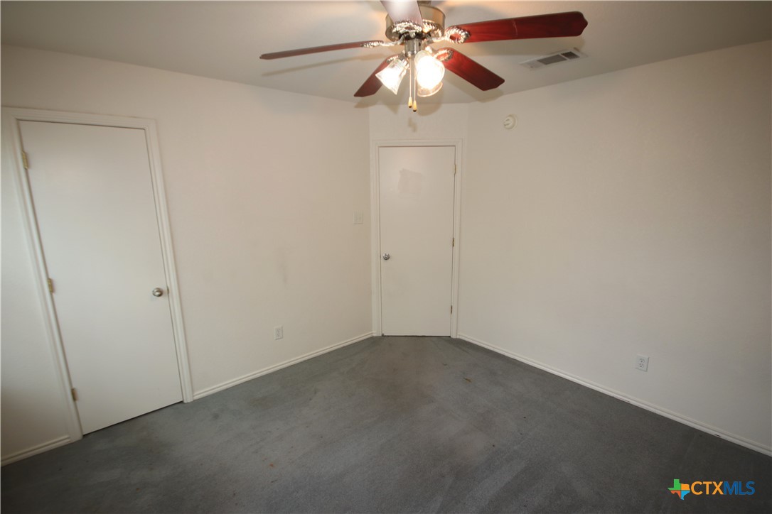 3102 Viewcrest Drive Property Photo 20