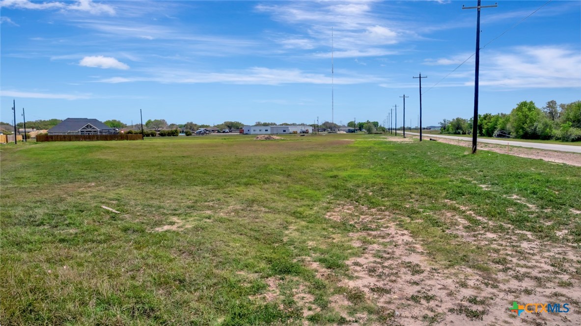 318 Warehouse Road Property Photo 2