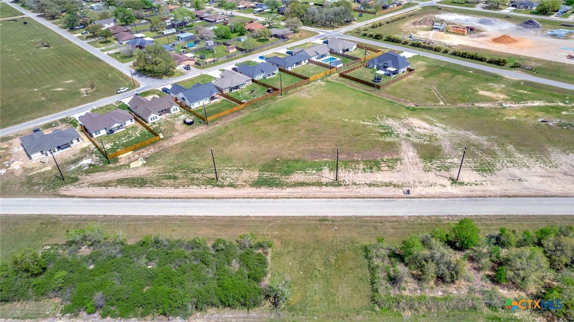 318 Warehouse Road Property Photo 3