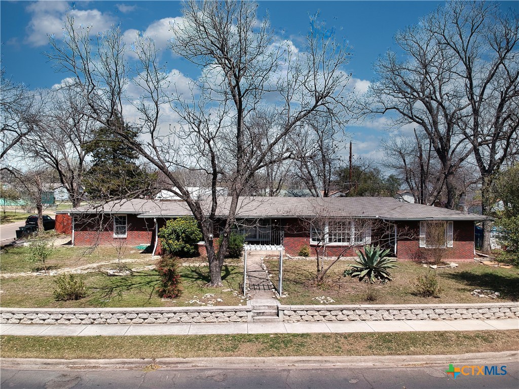 901 Duncan Avenue Property Photo 1