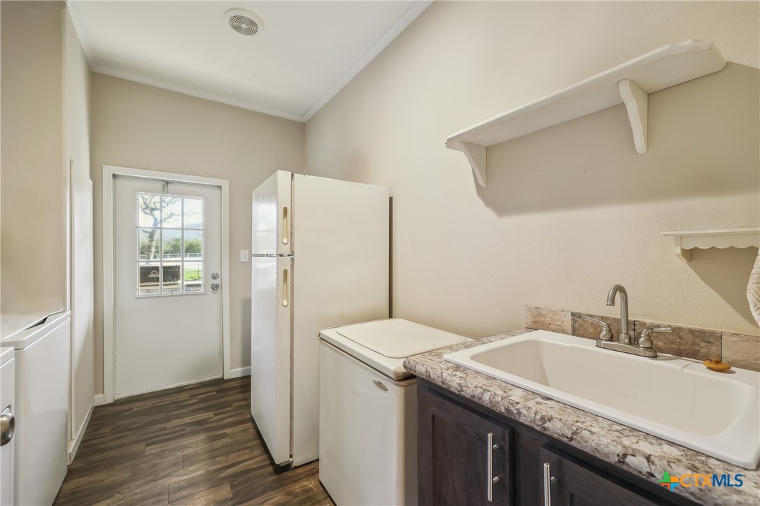 3590 Chuckwagon Road Property Photo 20