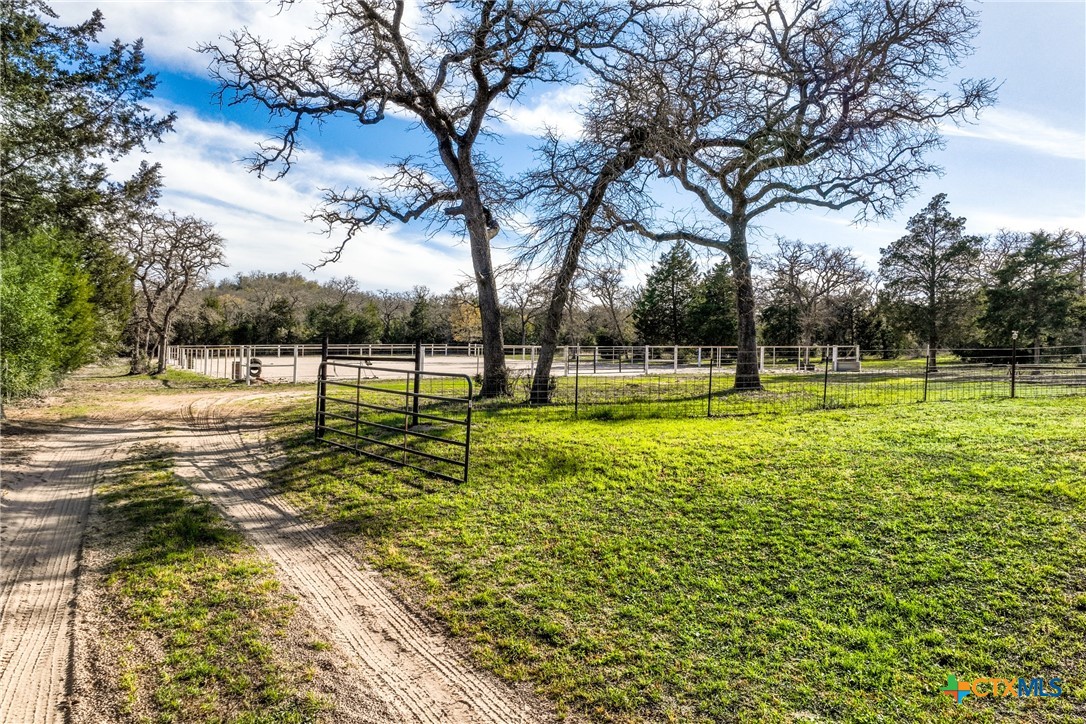 3590 Chuckwagon Road Property Photo 23