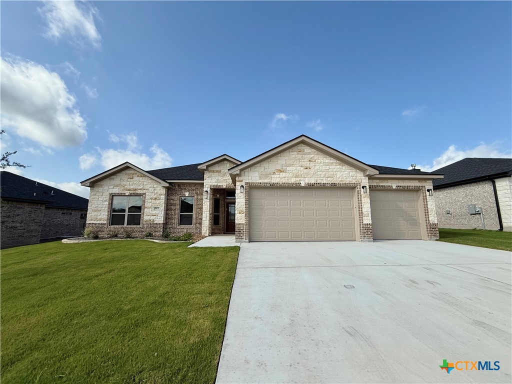 5422 Espiritu Santo Property Photo 1
