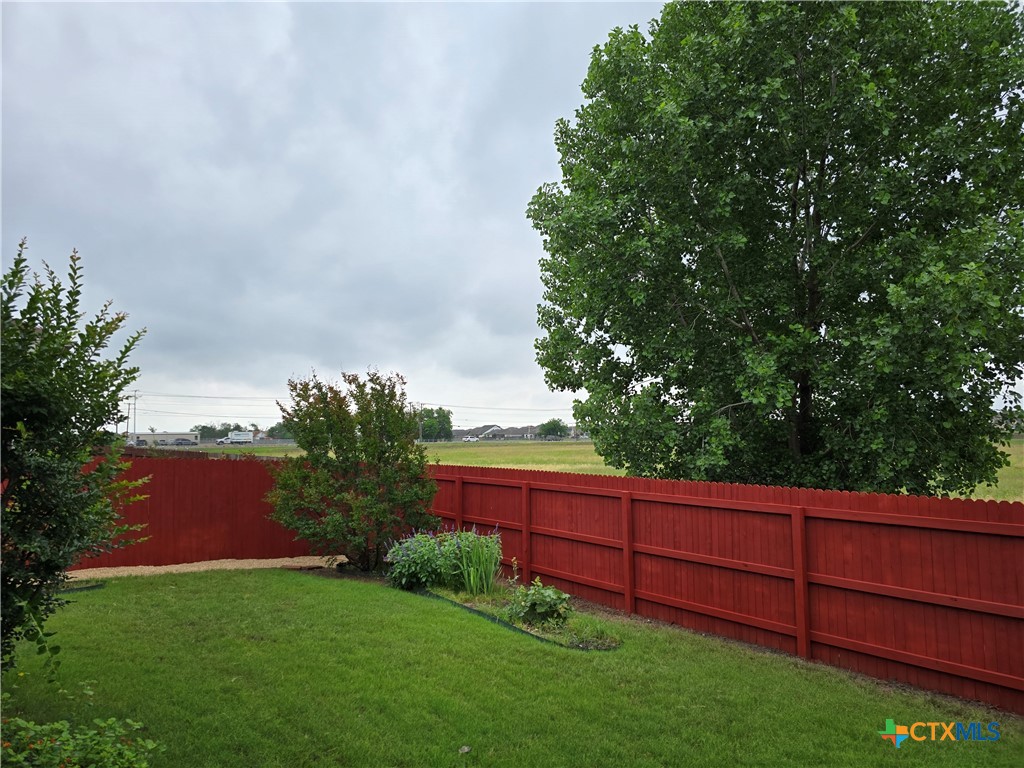 660 Knoll Brook Property Photo 36