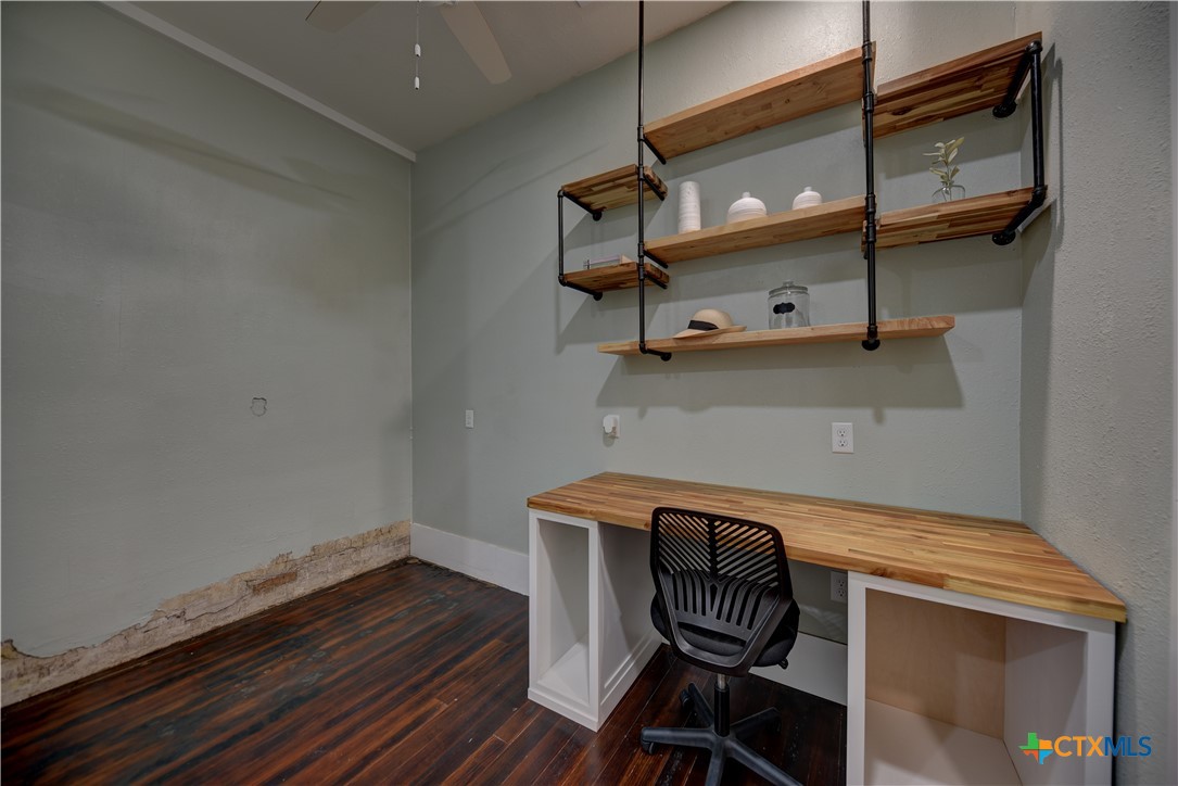 103 N Main B Property Photo 16