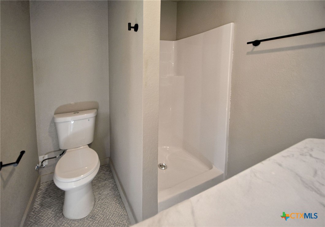 530 E Weinert Street Property Photo 15