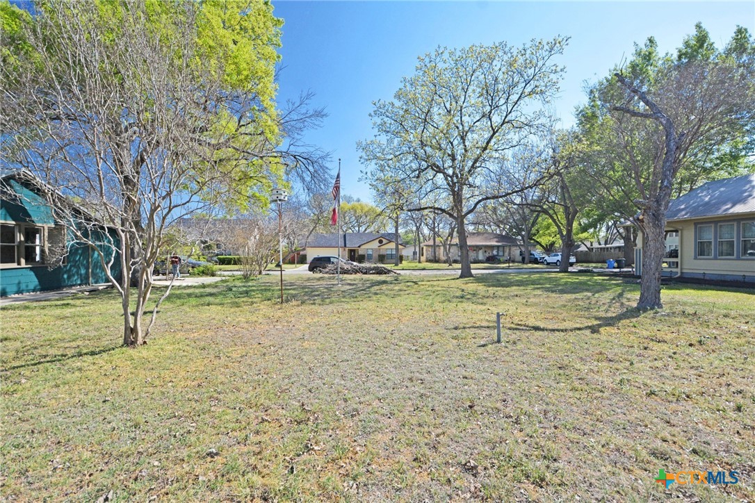 530 E Weinert Street Property Photo 34
