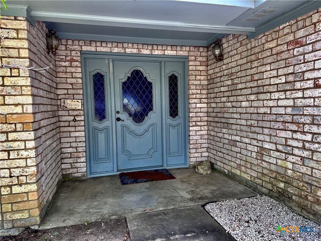 4 Shantilly Lane Property Photo 5