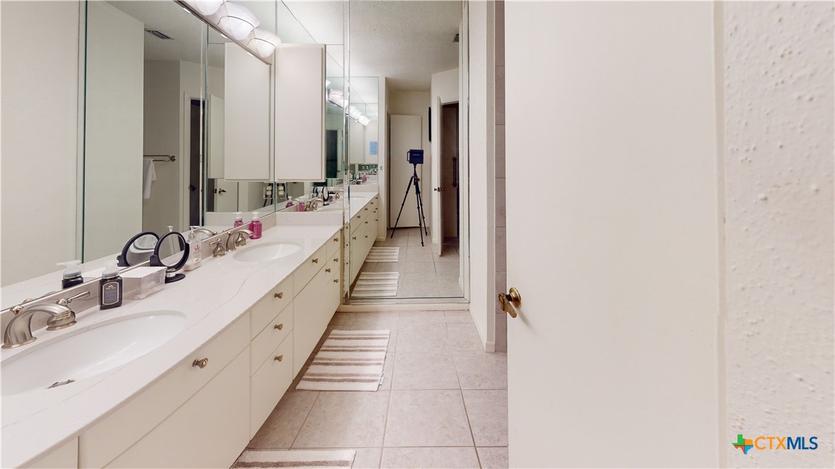 4 Shantilly Lane Property Photo 21