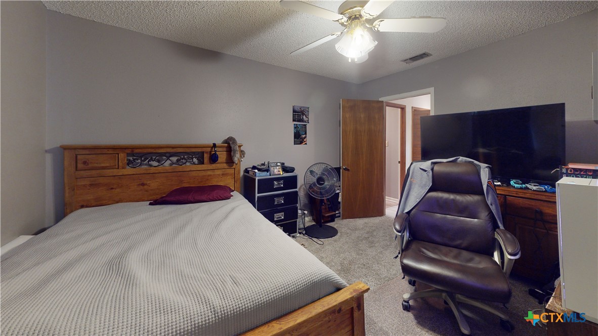 4 Shantilly Lane Property Photo 30