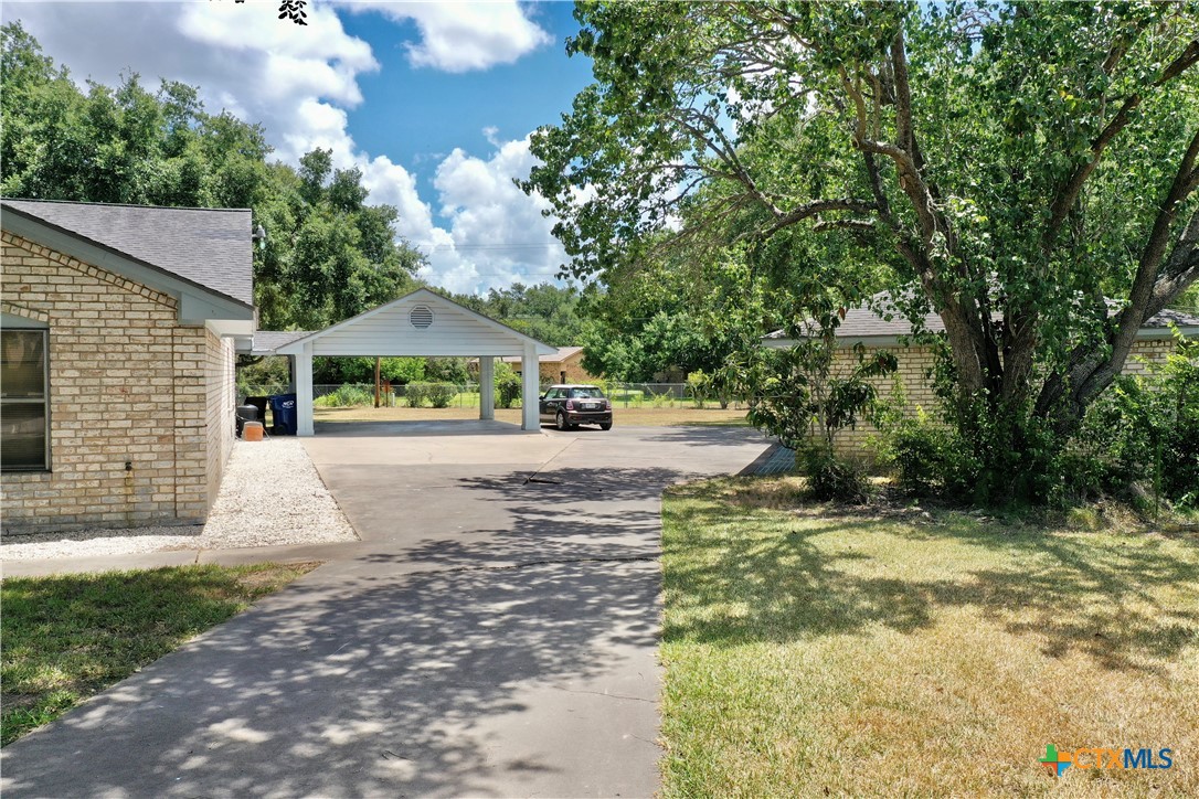 4 Shantilly Lane Property Photo 38