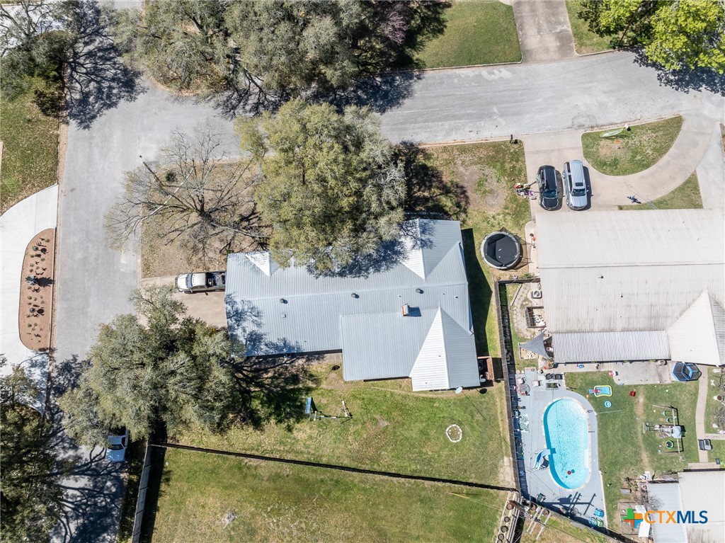 1413 Summit Drive Property Photo 36
