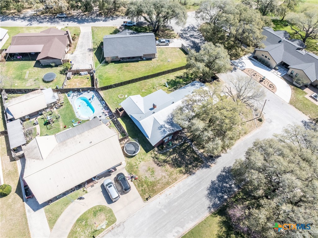 1413 Summit Drive Property Photo 40