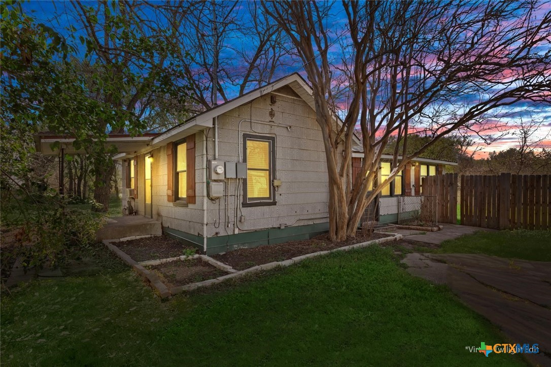 1007 W Main Street Property Photo