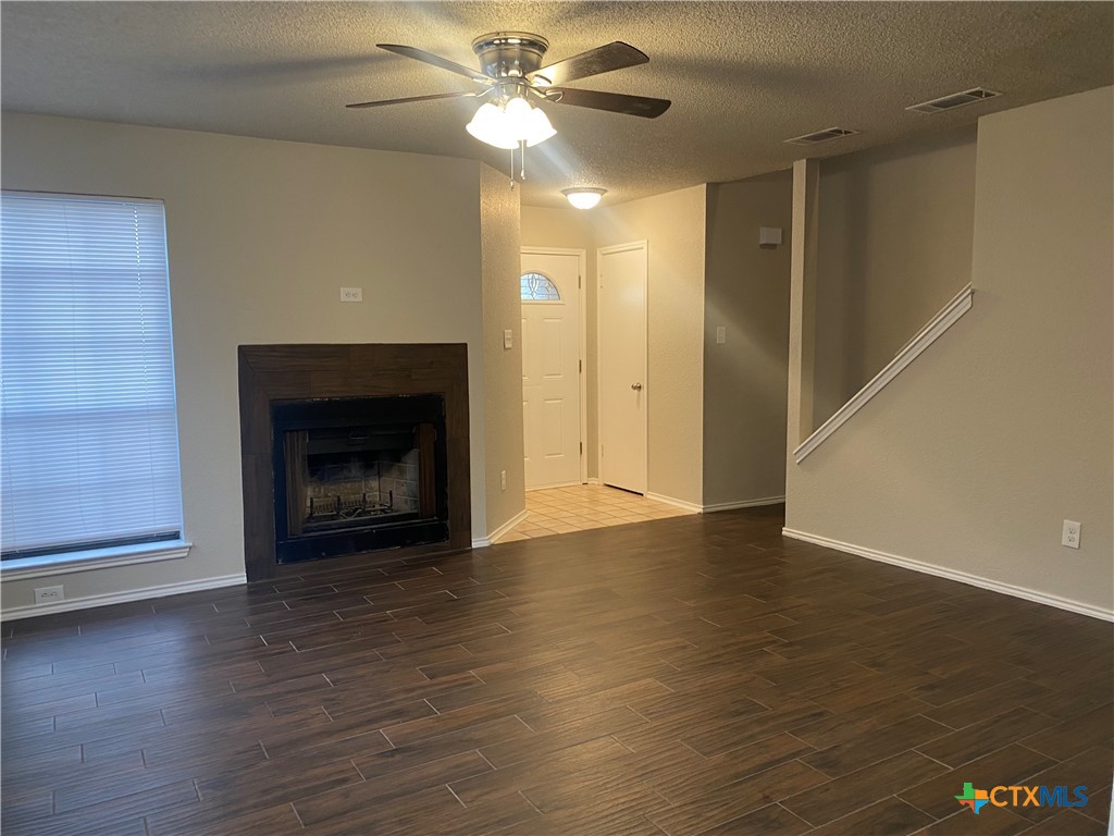 2902 Alamo Trail Property Photo 2