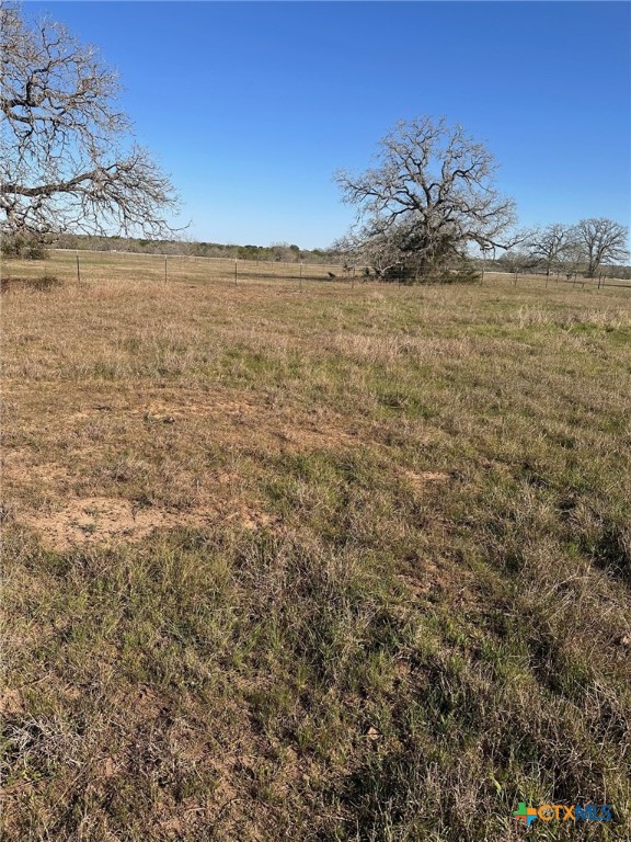 750 Main Loop Road Property Photo 6