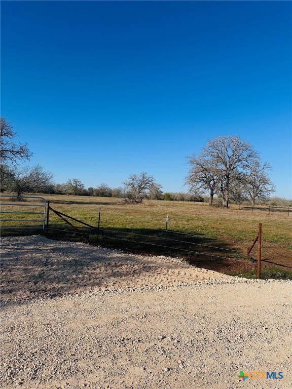 424 Main Loop Road Property Photo 3
