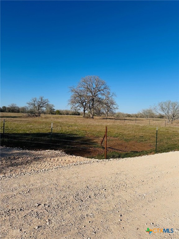 424 Main Loop Road Property Photo 4
