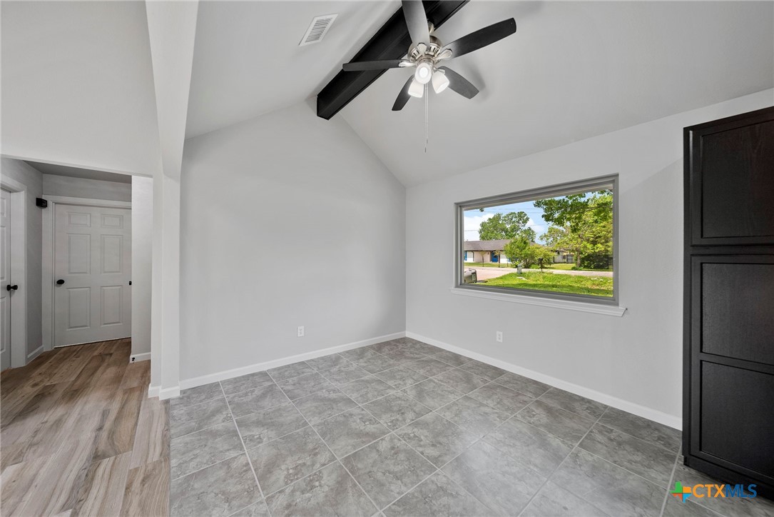 420 Wolf Run Court Property Photo 13