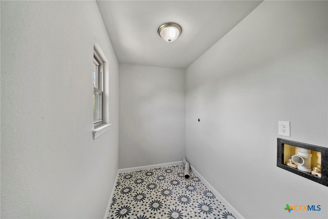 420 Wolf Run Court Property Photo 19