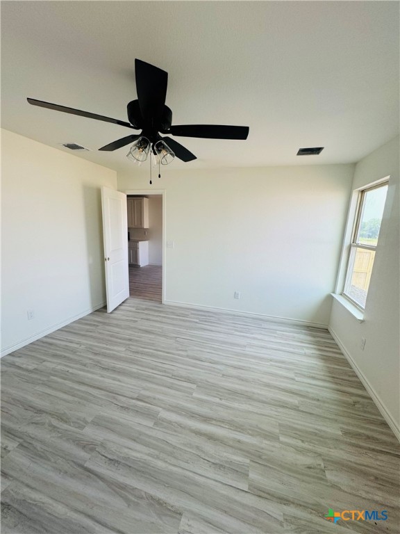 5201 White Rose Drive Property Photo 9