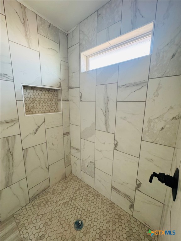 5201 White Rose Drive Property Photo 10